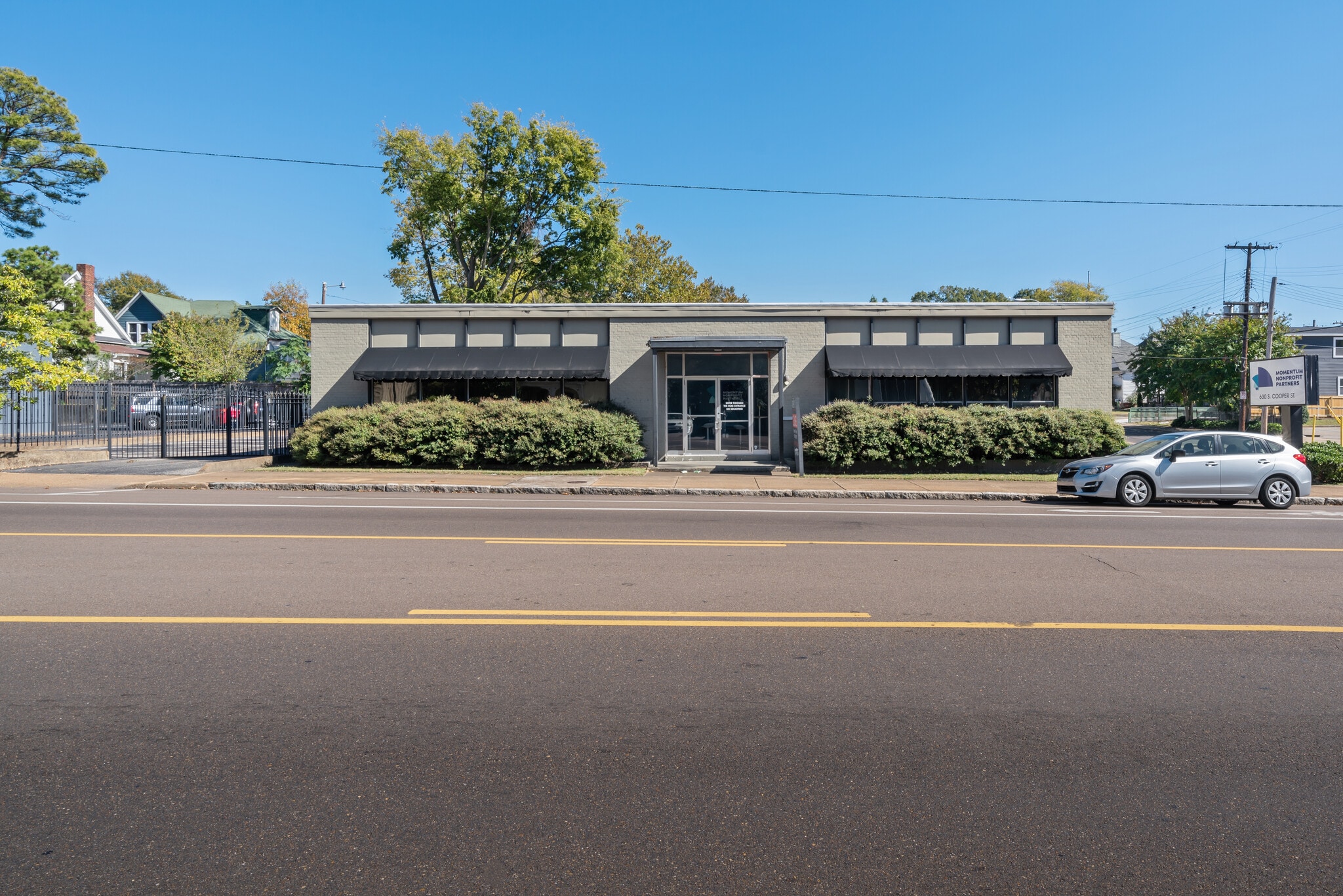 630 S Cooper St, Memphis, TN for lease Building Photo- Image 1 of 18