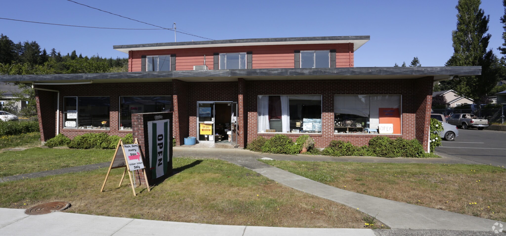 295 S 10th St, Coos Bay, OR for sale Primary Photo- Image 1 of 1