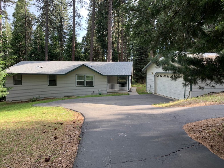 10122 Grizzly Flat Rd, Grizzly Flats, CA 95636