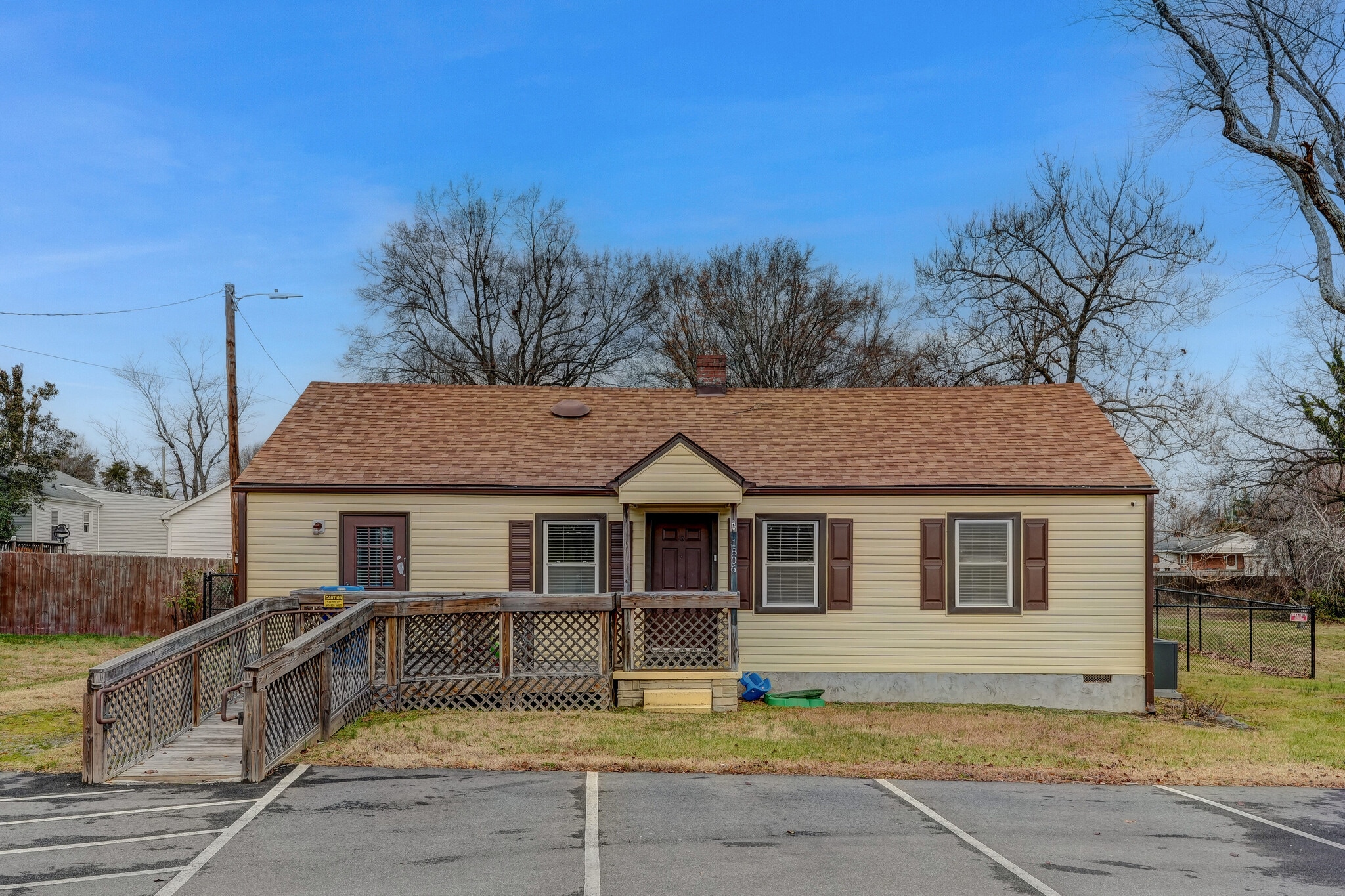 1806 Vance St, Reidsville, NC for sale Primary Photo- Image 1 of 25