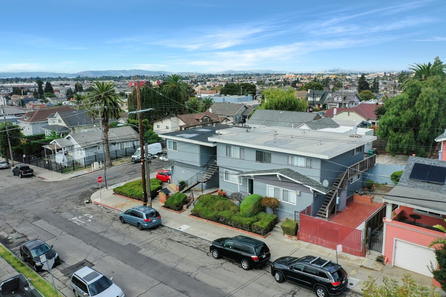 2105 48th Ave, Oakland, CA for sale - Aerial - Image 3 of 23