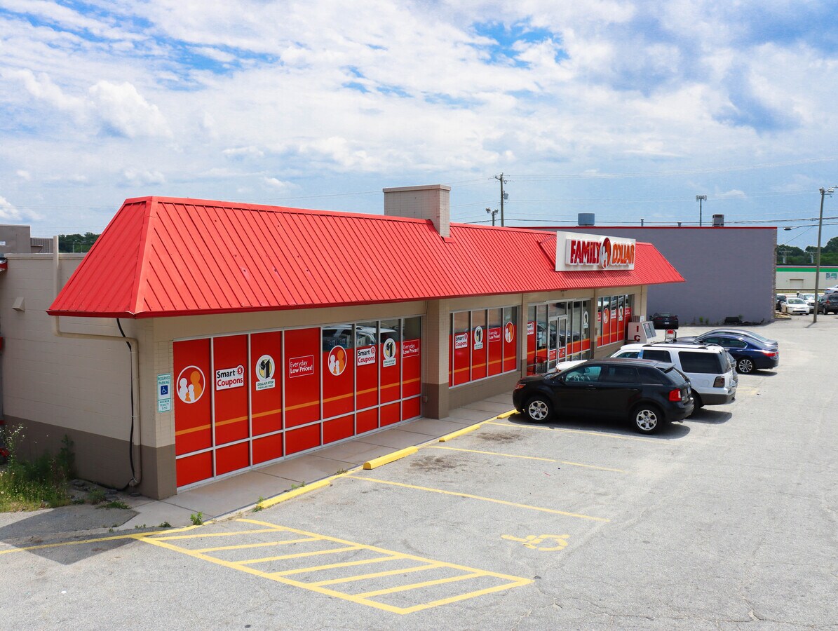 106 College Rd, Greensboro, NC 27410