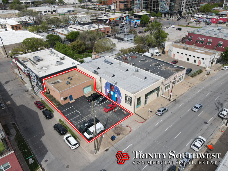 3003 Commerce St, Dallas, TX for sale - Building Photo - Image 3 of 4