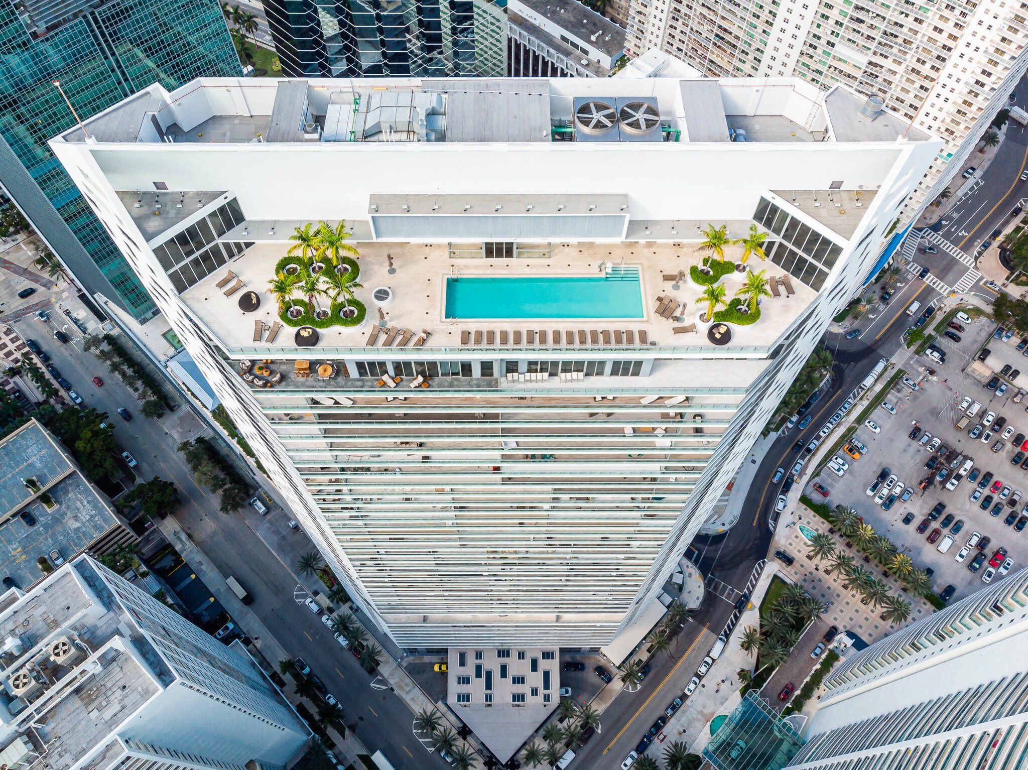 Brickell House Rooftop Club/Restaurant Miami, FL for Sale