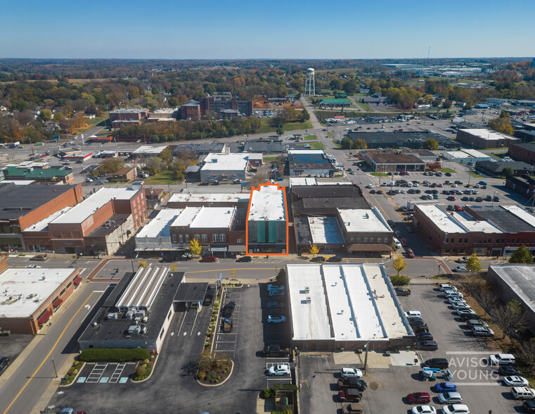 718 S Main St, Springfield, TN for sale - Building Photo - Image 1 of 1