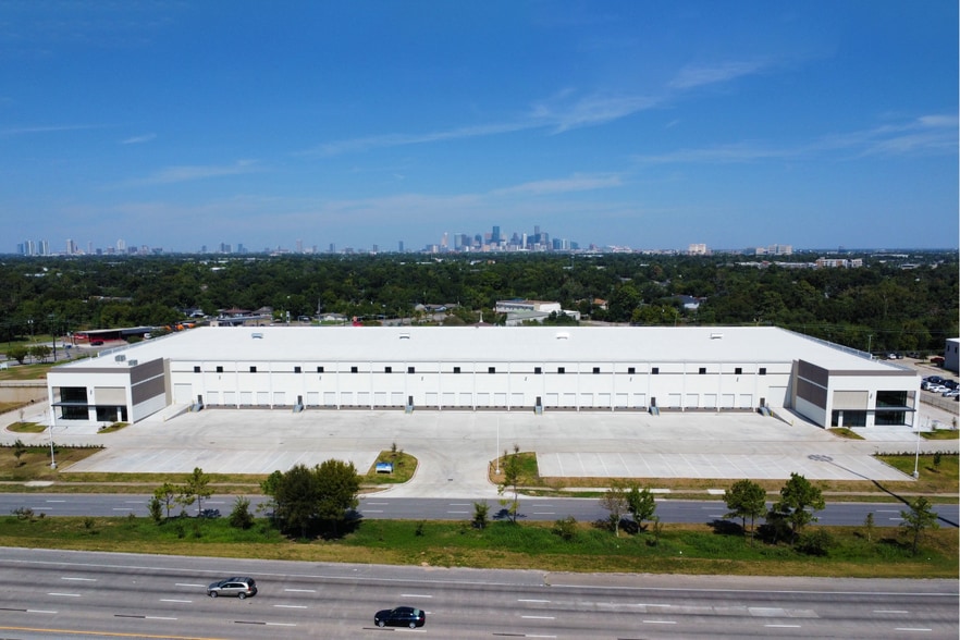 5415 South Loop E, Houston, TX for lease - Building Photo - Image 1 of 5
