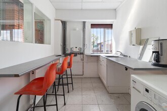 Spring Ln, Malvern for lease Interior Photo- Image 2 of 8