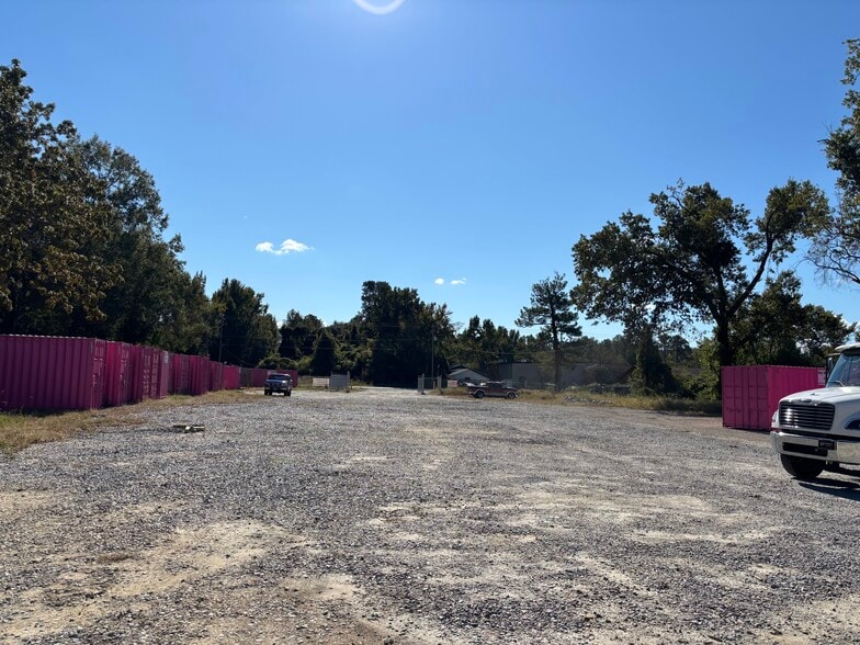 1137 Pineview Dr, Columbia, SC for lease - Building Photo - Image 3 of 5