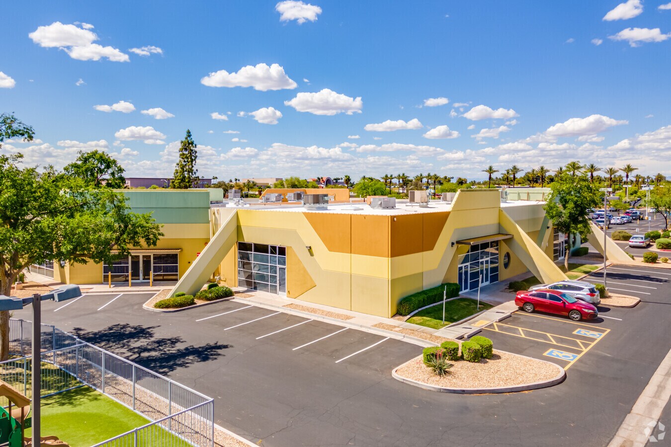 4848 E Cactus Rd, Scottsdale, AZ 85254 Paradise Plaza