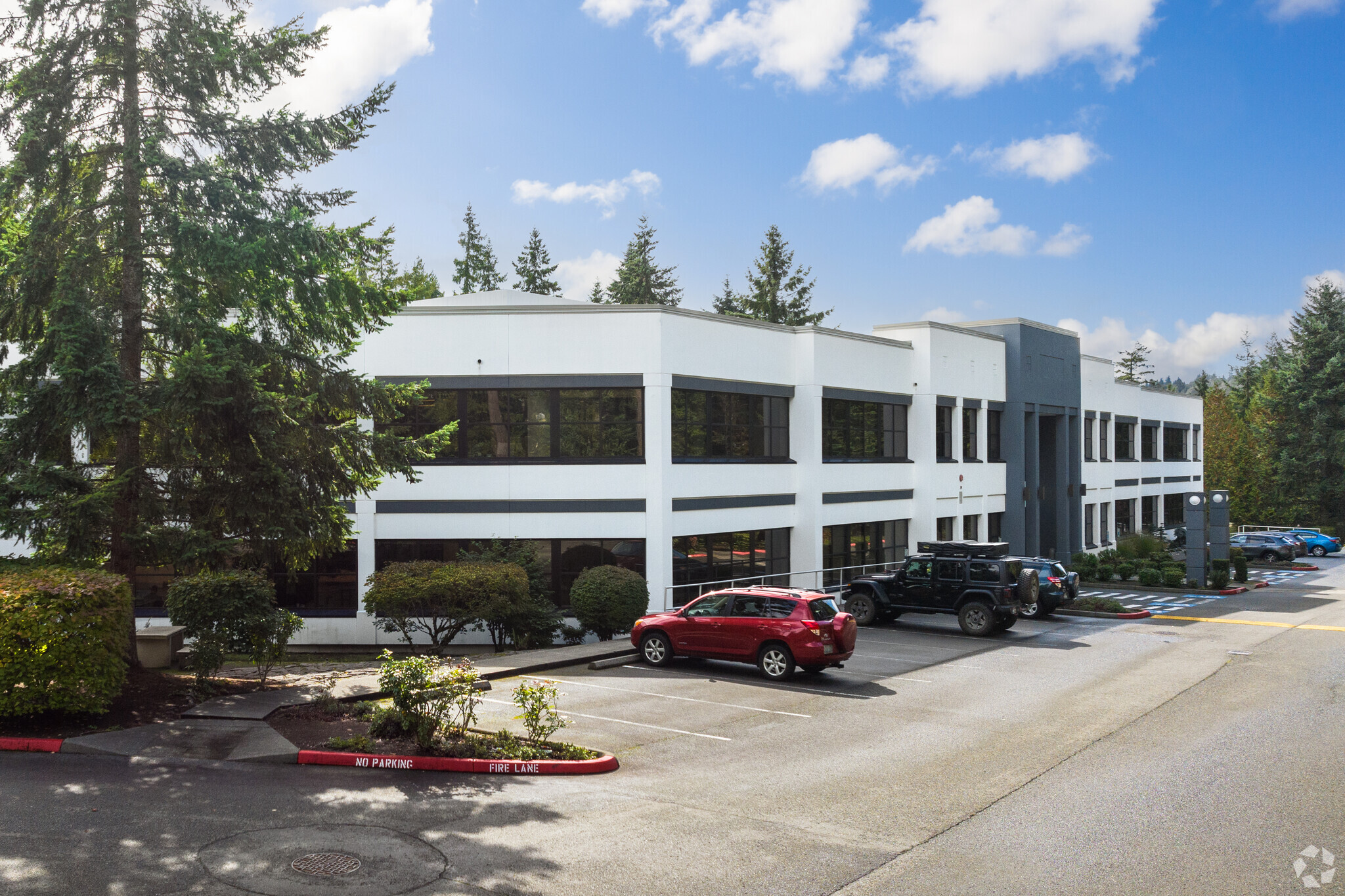 15500 SE 30th Pl, Bellevue, WA 98007 - The Eastgate Building | LoopNet