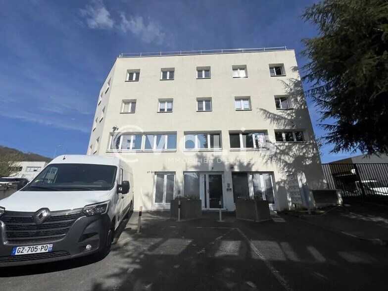 Flex in Neuilly-sur-Marne for lease - Building Photo - Image 2 of 7