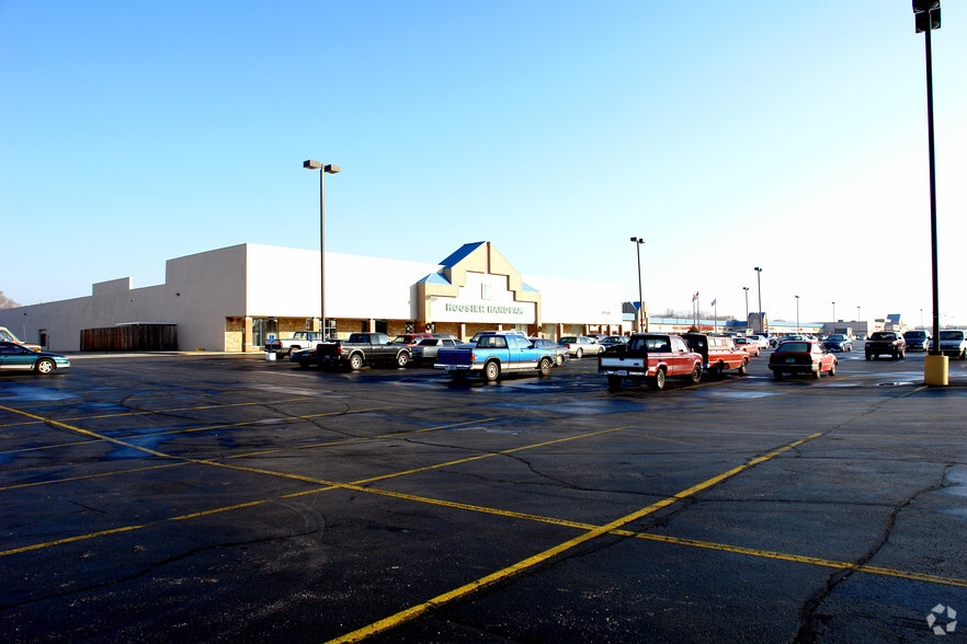 1800 Fort Harrison Rd, Terre Haute, IN for sale - Primary Photo - Image 1 of 1