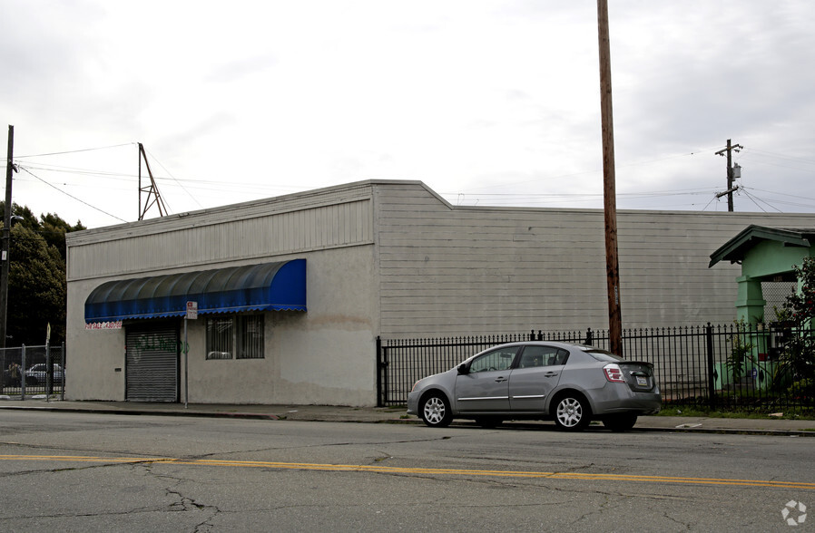 6125 Foothill Blvd, Oakland, CA for sale - Building Photo - Image 2 of 2