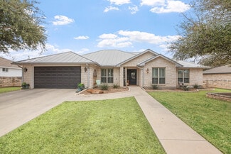 More details for 608 W Morse St, Fredericksburg, TX - Specialty for Sale