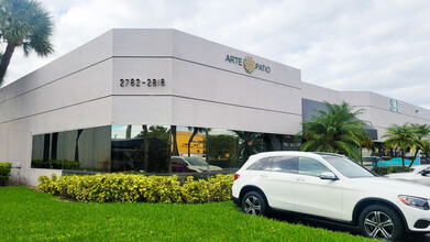 2782-2898 NW 79th Ave, Miami, FL for lease Building Photo- Image 1 of 4