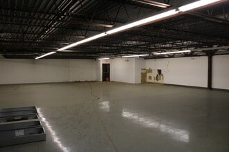 2090 E Lincoln Hwy, Lancaster, PA for lease Interior Photo- Image 2 of 6