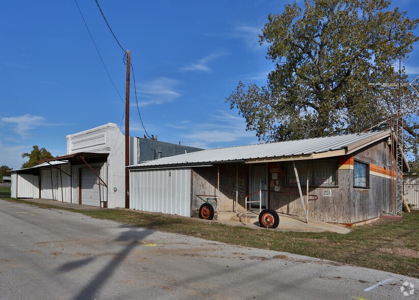 803 Main St, Newark, TX for sale - Primary Photo - Image 1 of 1