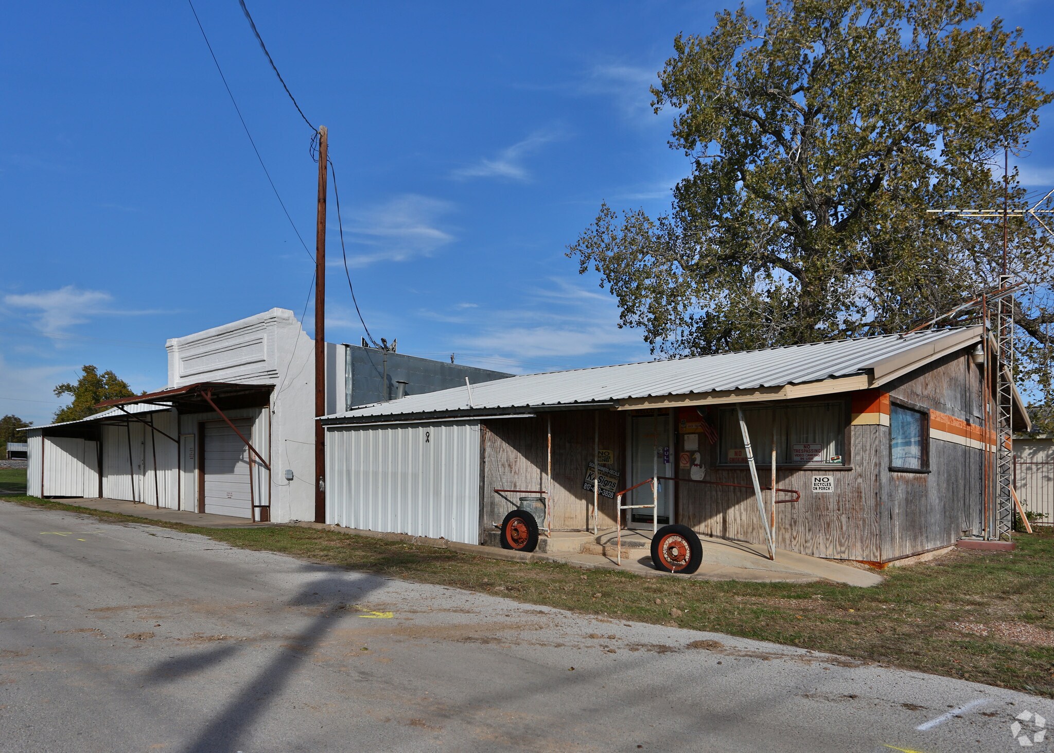 803 Main St, Newark, TX for sale Primary Photo- Image 1 of 1
