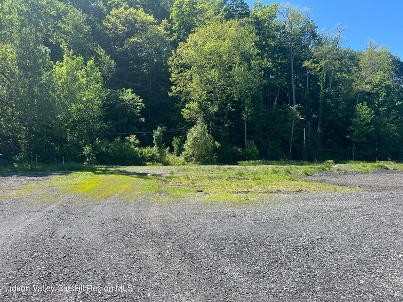 990 Flatbush rd, Kingston, NY for sale - Building Photo - Image 2 of 5