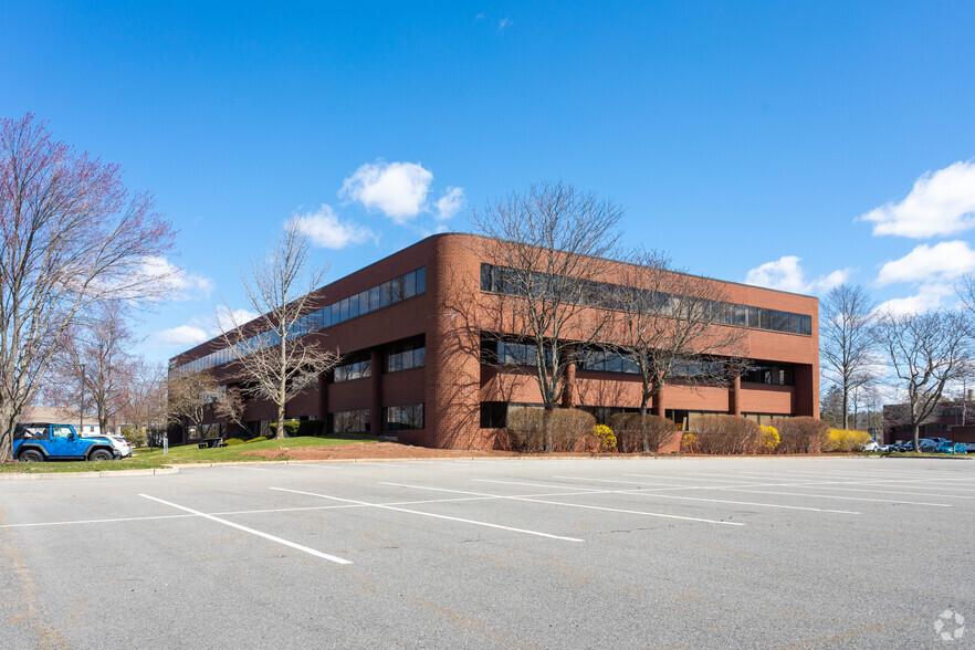 114 Turnpike Rd, Westborough, MA for lease - Building Photo - Image 3 of 28