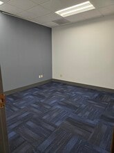 20 Commercial Dr, Dracut, MA for lease Interior Photo- Image 2 of 3