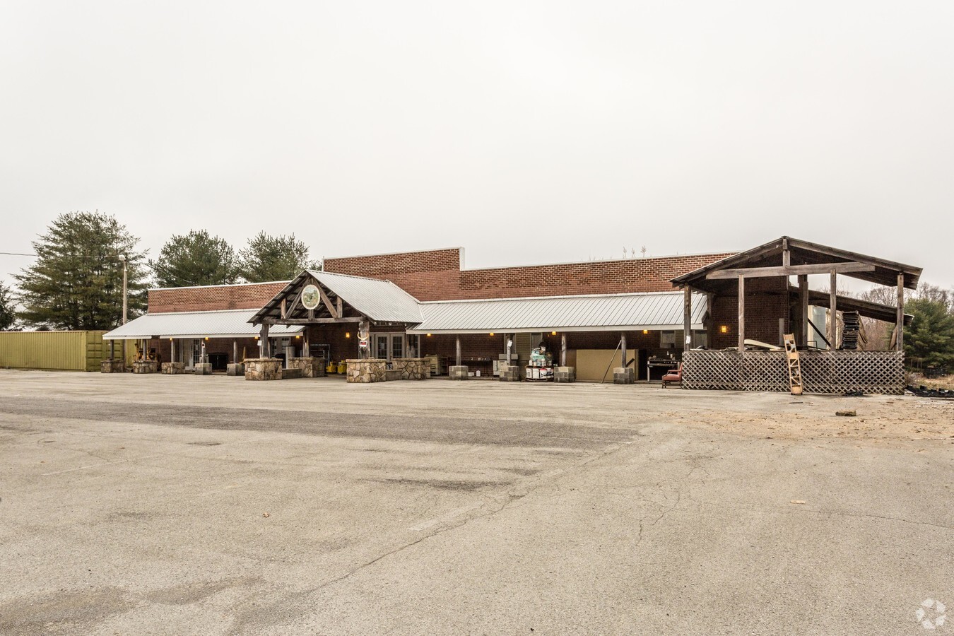 1045 Main St W, Monteagle, TN 37356