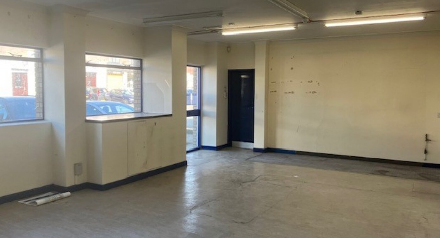 34 Queen St, Walsall for lease Interior Photo- Image 1 of 3