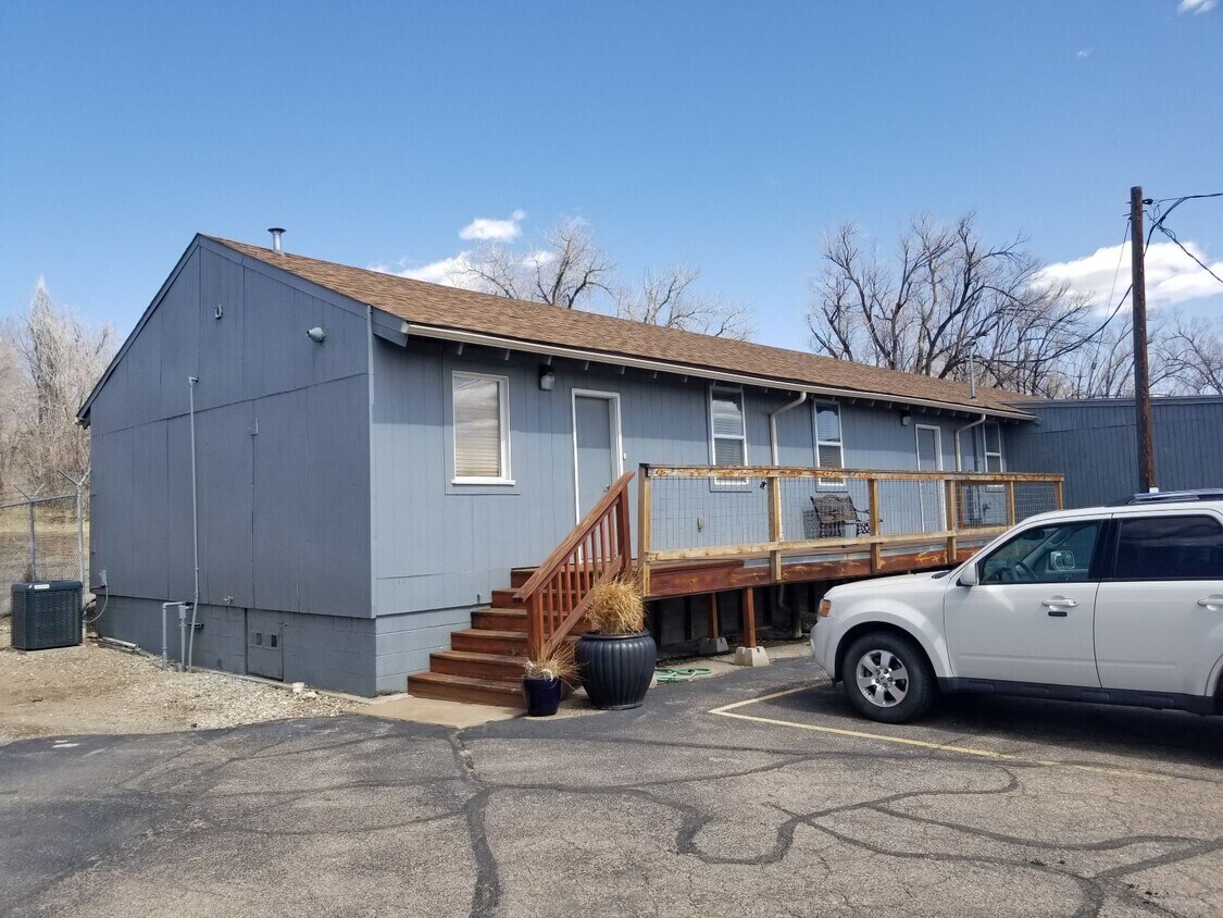 360 S Lincoln Ave, Loveland, CO for sale Primary Photo- Image 1 of 1