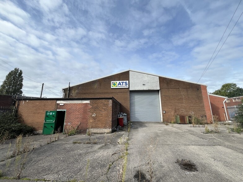 20-28 Waterloo Rd, Manchester for lease - Building Photo - Image 2 of 5