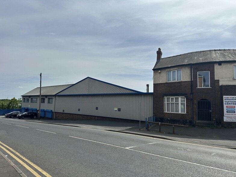 146-148 Garnet Rd, Leeds for sale - Building Photo - Image 3 of 11
