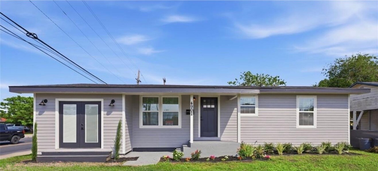 4902 Weber Rd, Corpus Christi, TX for sale Building Photo- Image 1 of 11