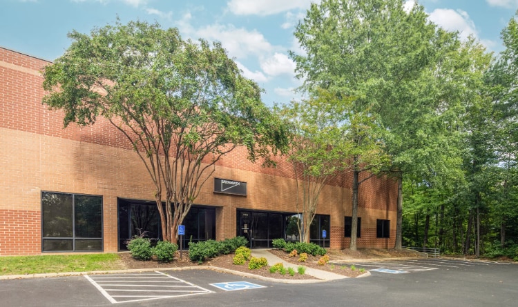 10430-10440 Lakeridge Pky, Ashland, VA for lease - Building Photo - Image 3 of 12