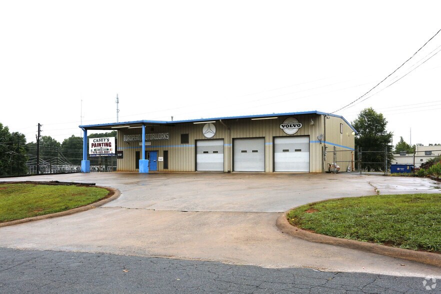 6376 Bells Ferry Rd, Acworth, GA 30102