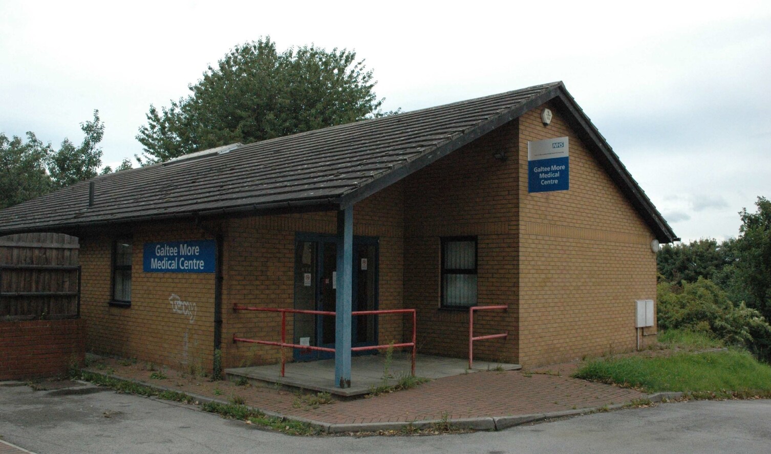 164 Doncaster Rd, Barnsley for sale Primary Photo- Image 1 of 1