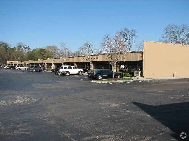 207 Center Park Dr, Knoxville, TN for sale Building Photo- Image 1 of 1