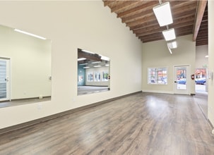 31840 SW Charbonneau Dr, Wilsonville, OR for lease Interior Photo- Image 2 of 4