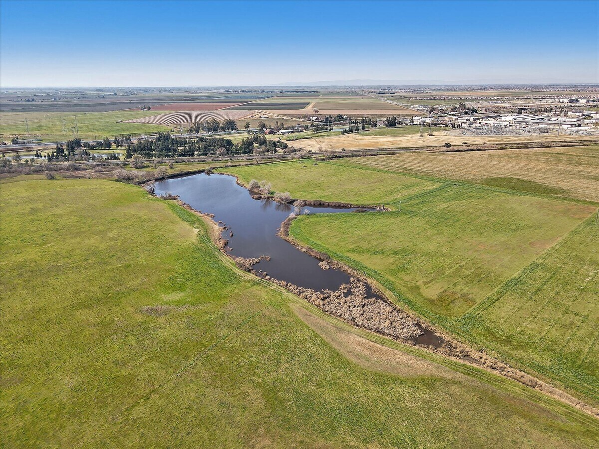 Grant Line Rd, Elk Grove, CA 95624 141.5 Acres Known as APN 1340190