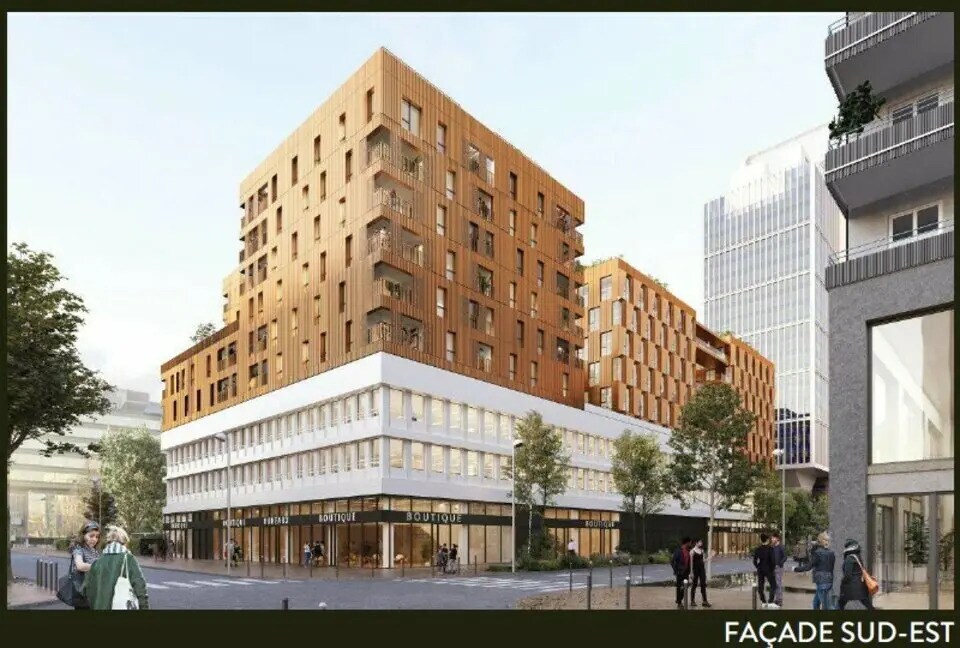 Retail in Lyon for lease Building Photo- Image 1 of 8