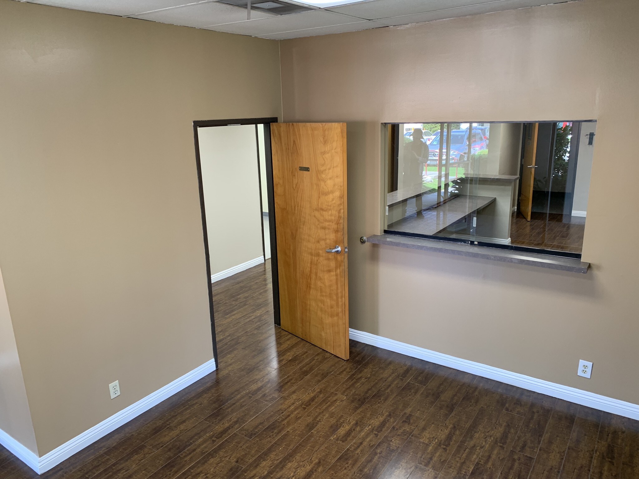 650 W Duarte Rd, Arcadia, CA 91007 CONVENIENT *NEW VACANCY * FREE