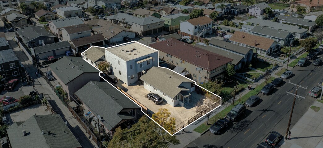 1035-1035 1/2 Orange Ave, Long Beach, CA for sale Building Photo- Image 1 of 13