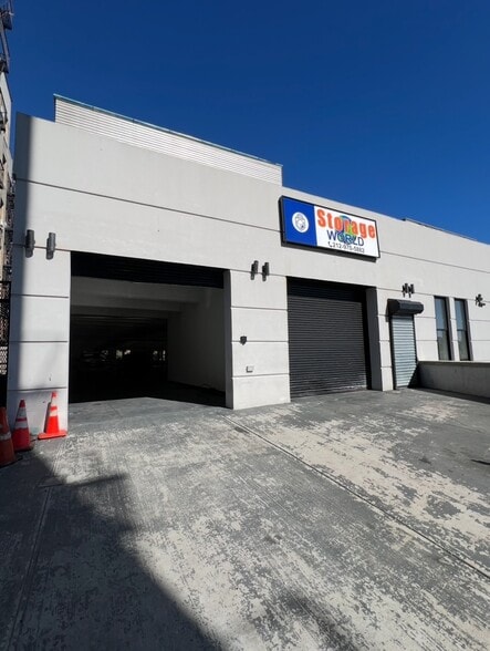 305 E 182nd St, Bronx, NY for sale - Building Photo - Image 1 of 15