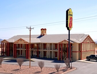 1807 SE Frontage Rd, Van Horn, TX for sale - Primary Photo - Image 1 of 1