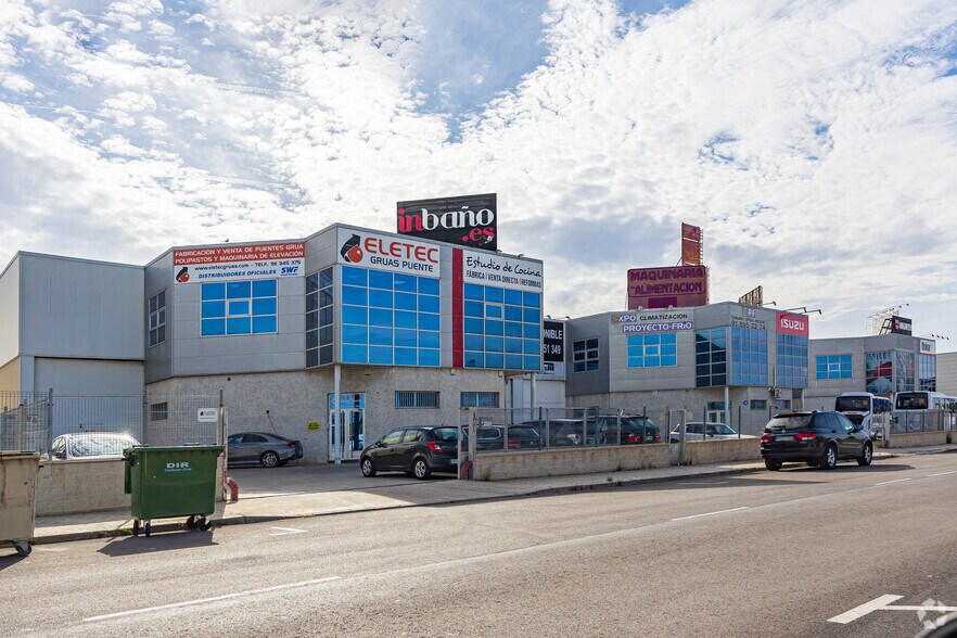 Avenida de Córdoba, 13, Valdemoro, Madrid for lease - Building Photo - Image 2 of 4