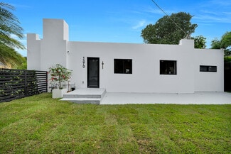 More details for 1370 SW 5th St, Miami, FL - Multifamily for Sale