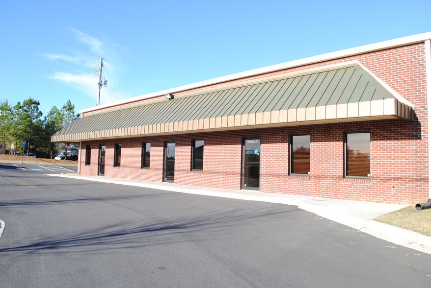 4250 Brogdon Exchange, Suwanee, GA for sale - Primary Photo - Image 1 of 1