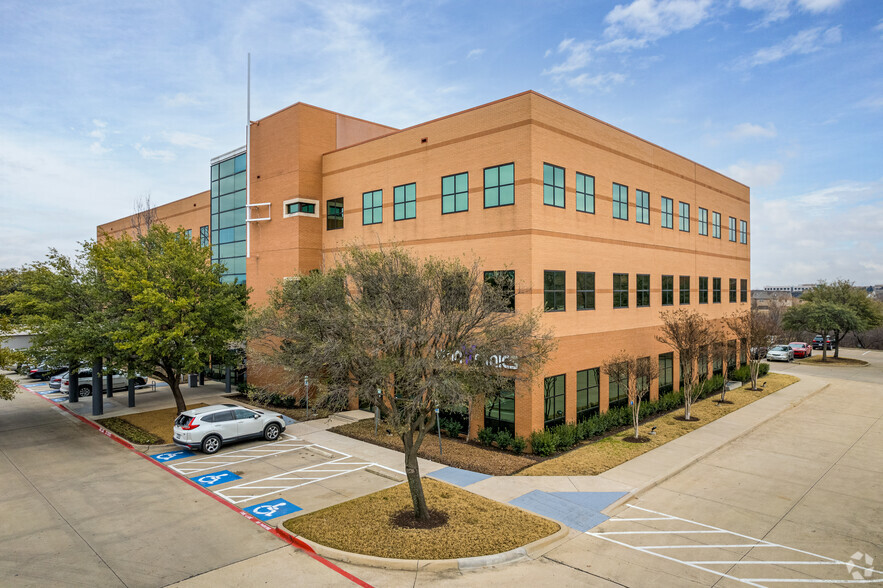 7200 State Highway 161, Irving, TX for lease - Building Photo - Image 2 of 7