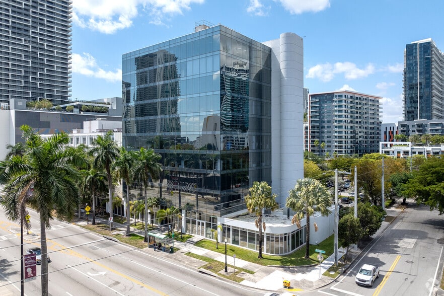 3050 Biscayne Blvd, Miami, FL for lease - Primary Photo - Image 1 of 17