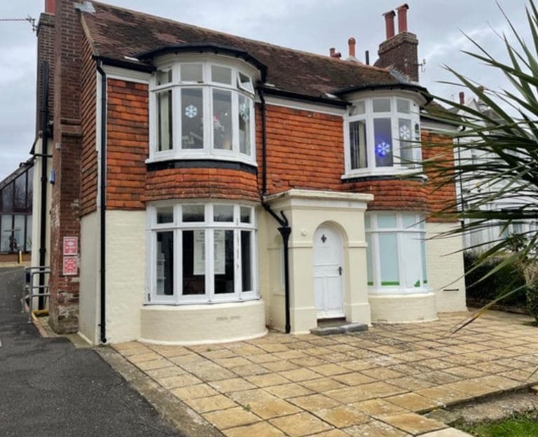 15 De La Warr Rd, Bexhill On Sea for sale Building Photo- Image 1 of 1