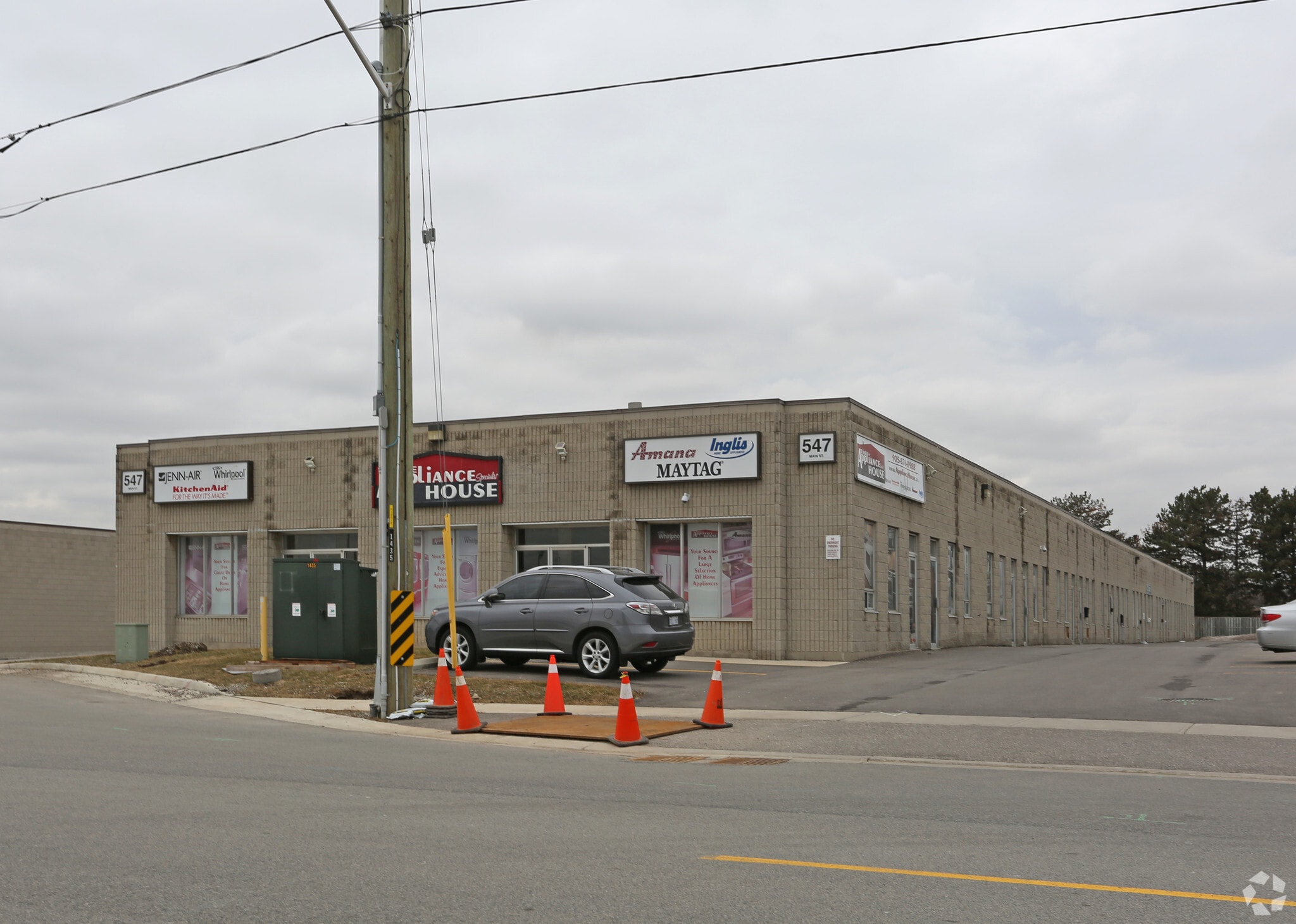 547 Main St E, Milton, ON for sale Primary Photo- Image 1 of 1