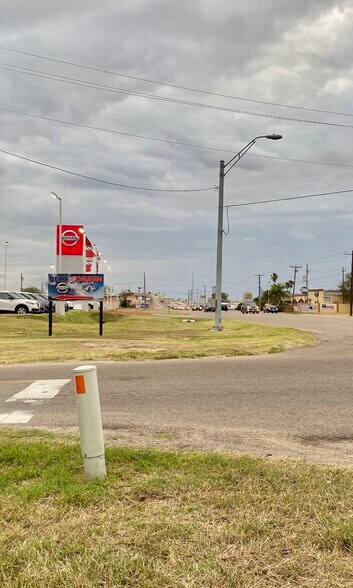 5210 N Cage Blvd, Edinburg, TX for sale - Building Photo - Image 1 of 1